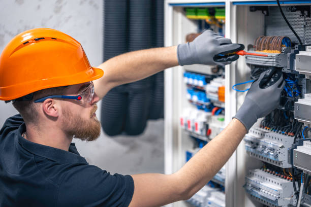 Best Affordable Emergency Electrician  in Lexington, MN